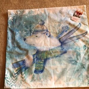 European collection Christmas pillow cover with a polar bear Brand New